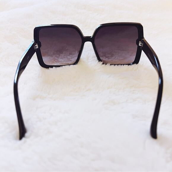 Aurora Black Oversized Square Sunglasses - Picture 7 of 10